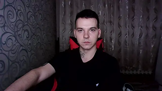 gwinbladee online show from 04/30/26, 04:35