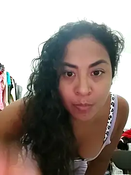 DiosaJaguarMorena online show from 04/28/26, 04:50