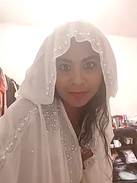 DiosaJaguarMorena online show from 05/01/26, 12:15