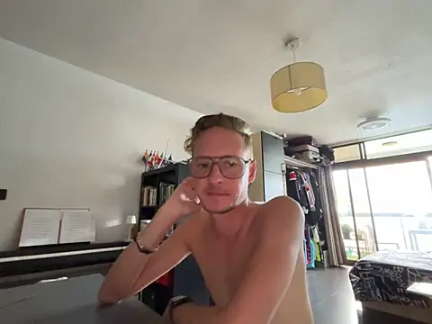 BlondieVelvet online show from 05/02/26, 06:02