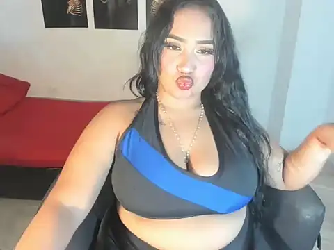 Snapshot of Curvybigassx chatting on 07/24/26, 03:04 Curvybigassx online show from 07/24/26, 03:04