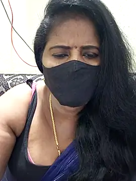 Snapshot of Sunitha-tamilponu chatting on 07/12/26, 05:42 Sunitha-tamilponu online show from 07/12/26, 05:42