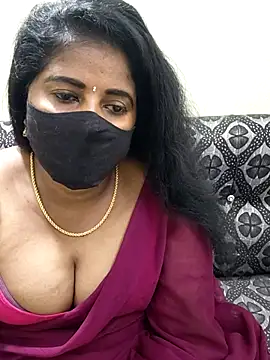 Snapshot of Sunitha-tamilponu chatting on 07/28/26, 08:52 Sunitha-tamilponu online show from 07/28/26, 08:52