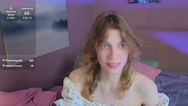 Snapshot of Emily_Cartex chatting on 07/03/26, 05:47 Emily Cartex online show from 07/03/26, 05:47