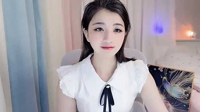 Snapshot of amy-6668 chatting on 05/16/26, 03:47 amy-6668 online show from 05/16/26, 03:47