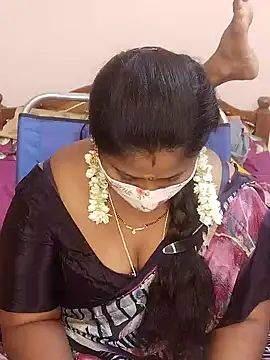 Snapshot of telugu_Geetha40 chatting on 06/02/26, 08:27 telugu Geetha40 online show from 06/02/26, 08:27