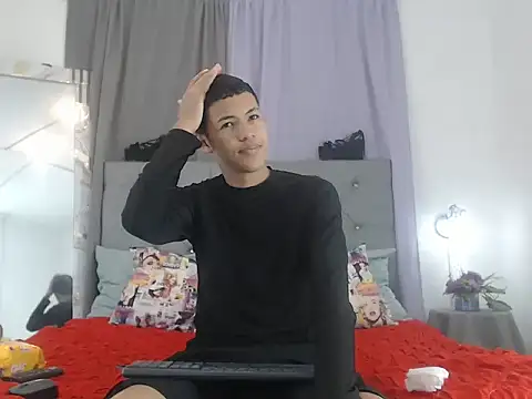 PhillipCox online show from 06/20/26, 12:19