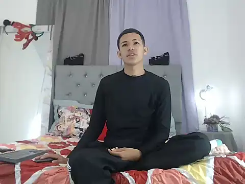 PhillipCox online show from 06/25/26, 12:20