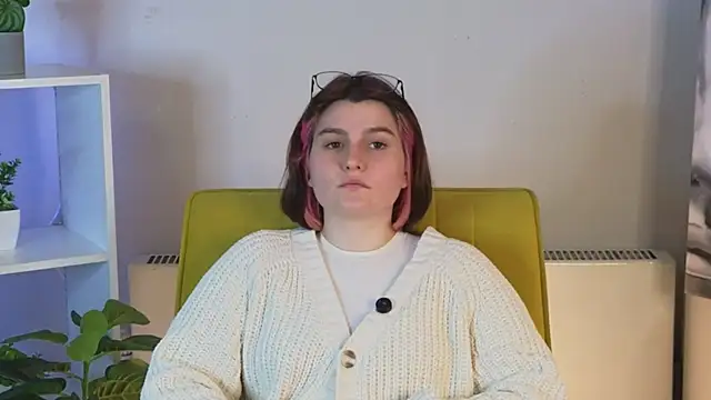 KathlineRivas online show from 04/27/26, 08:23