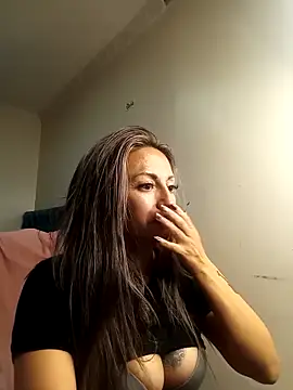 Angel Nova  online show from 05/09/26, 01:55