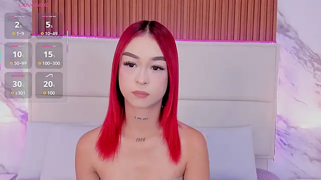 Snapshot of _bella_rossee_ chatting on 07/12/26, 04:47 bella rossee online show from 07/12/26, 04:47