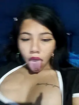 chiquibaby17 online show from 04/27/26, 10:35