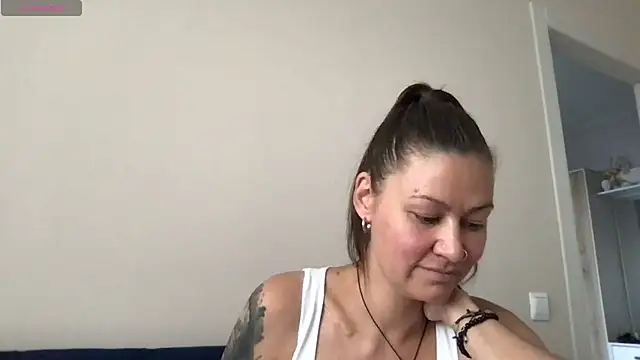 Marian Keller online show from 06/02/26, 06:26