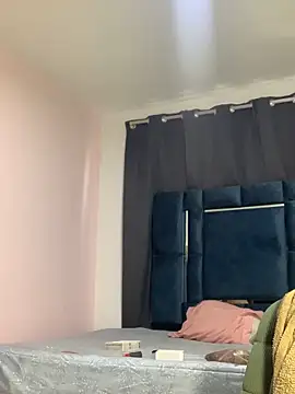 zoee rose online show from 05/03/26, 10:16