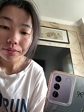 Snapshot of XIAOnaimao-001 chatting on 05/28/26, 05:27 XIAOnaimao-001 online show from 05/28/26, 05:27