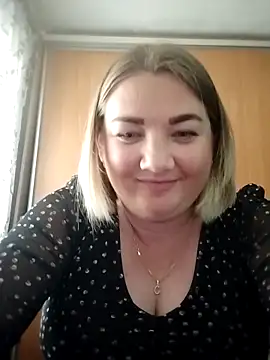 MiyaOlliver online show from 05/10/26, 10:53