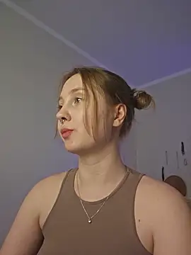ooopsitscandy online show from 05/23/26, 04:33
