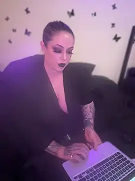 tacyeannxo online show from 07/24/26, 07:01
