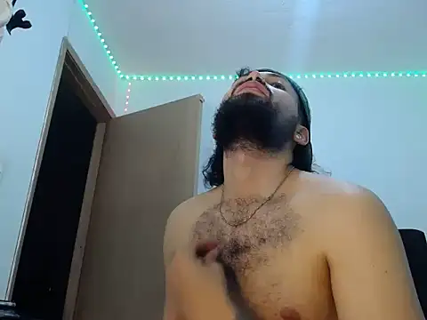 camilorestrepo77 online show from 06/09/26, 05:41