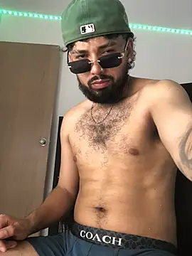 camilorestrepo77 online show from 06/18/26, 07:18
