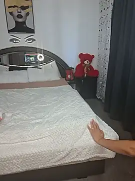 Snapshot of AvaKlein chatting on 07/15/26, 07:24 AvaKlein online show from 07/15/26, 07:24