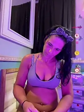 Snapshot of Vanessa_Valentine chatting on 07/01/26, 02:18 Vanessa Valentine online show from 07/01/26, 02:18