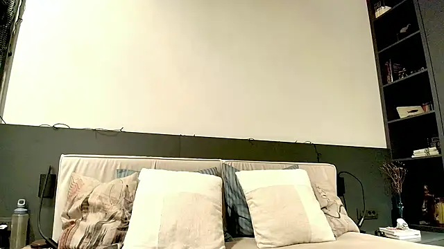 Peachy  online show from 06/25/26, 05:07
