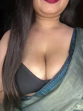 Snapshot of Naughty_pooja44 chatting on 05/09/26, 08:52 Naughty pooja44 online show from 05/09/26, 08:52