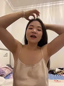 xiaochengzi505 online show from 04/29/26, 10:49