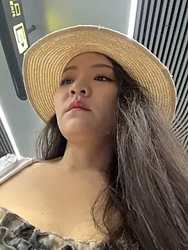 xiaochengzi505 online show from 06/24/26, 01:26