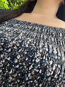 xiaochengzi505 online show from 06/29/26, 01:23