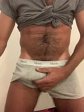 Snapshot of JoaoLenha chatting on 06/01/26, 11:28 JoaoLenha online show from 06/01/26, 11:28