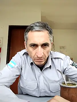 Snapshot of Alejandro83bsf chatting on 05/03/26, 01:39 Alejandro83bsf online show from 05/03/26, 01:39