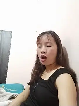Snapshot of -Natina- chatting on 06/19/26, 02:49 -Natina- online show from 06/19/26, 02:49