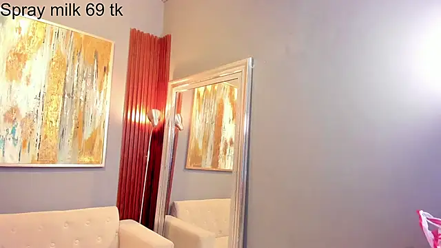 Snapshot of Kiara_Curls chatting on 05/21/26, 11:17 Kiara Curls online show from 05/21/26, 11:17