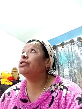 Snapshot of Samantha_Kieran chatting on 05/10/26, 03:50 Samantha Kieran online show from 05/10/26, 03:50