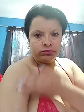 Snapshot of Samantha_Kieran chatting on 05/24/26, 08:47 Samantha Kieran online show from 05/24/26, 08:47