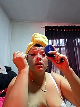 Snapshot of Samantha_Kieran chatting on 05/30/26, 04:26 Samantha Kieran online show from 05/30/26, 04:26