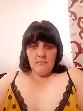 Snapshot of Sonya-355 chatting on 05/25/26, 10:32 Sonya-355 online show from 05/25/26, 10:32