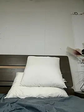 Ni Tran online show from 07/10/26, 03:36