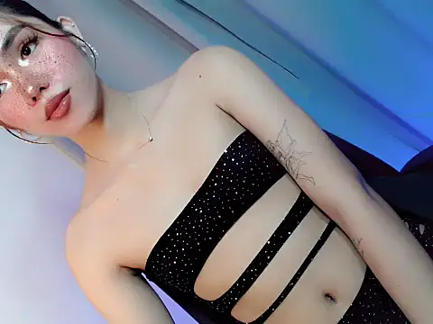 Snapshot of Rose_victoria18 chatting on 07/17/26, 10:55 Rose victoria18 online show from 07/17/26, 10:55