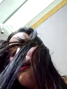 Snapshot of Sara_Chanel_ chatting on 05/04/26, 11:34 Sara Chanel online show from 05/04/26, 11:34