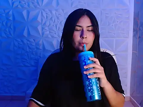 amy valen online show from 05/06/26, 07:08