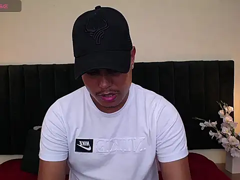 noah oliver1 online show from 05/07/26, 07:19