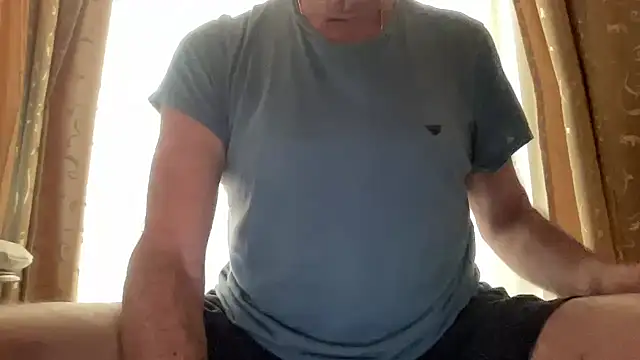 henrybull007 online show from 06/15/26, 06:59