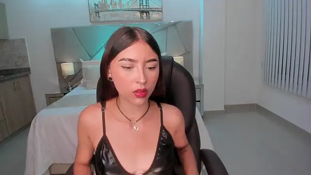 Nikky sweett  online show from 06/28/26, 05:24