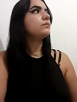 Snapshot of Ema_Isabella chatting on 05/06/26, 07:08 Ema Isabella online show from 05/06/26, 07:08