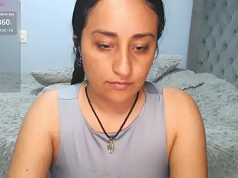 erotic lov online show from 05/19/26, 01:56