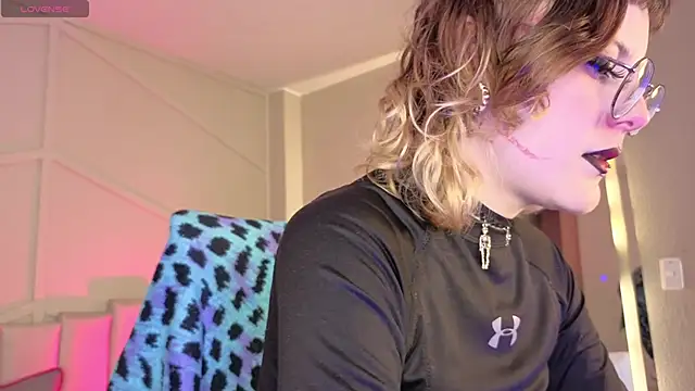 Rossiee huntt online show from 05/05/26, 01:19