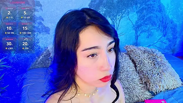 Snapshot of AshleyGross_ chatting on 05/08/26, 07:41 AshleyGross online show from 05/08/26, 07:41